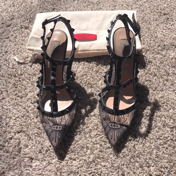 Valentino Garavani Rockstud Lace & Leather Heels Size 9 - Picture 1 of 4